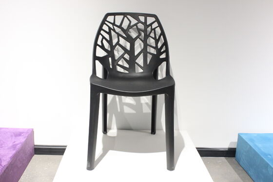 سعر جيد كرسي بلاستيكي حديث سهل التنظيف، خيار جلوس مريح وعصري، مثالي للمقاهي والصالات وغرف الاجتماعات الانترنت